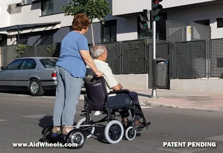 Hoverboard y silla de ruedas: Adaptador AidWheels