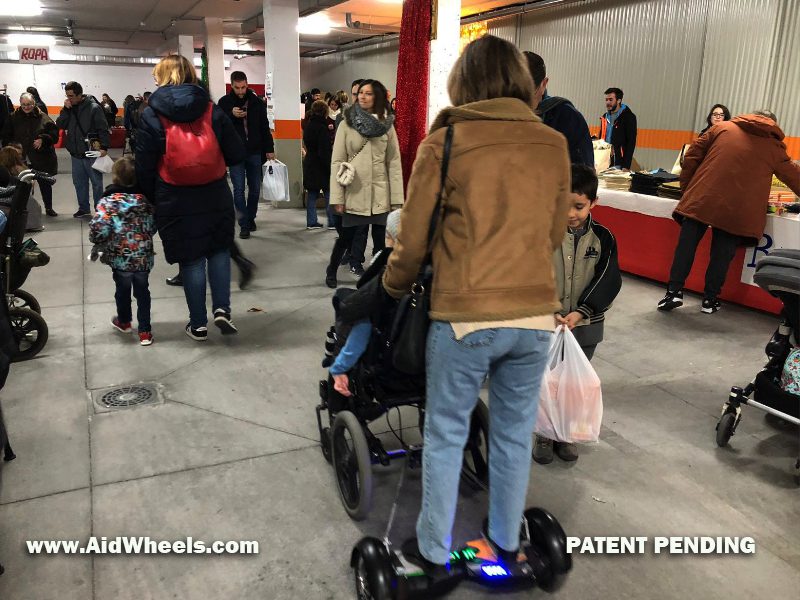 Novedosa solucion para el paseo de personas en silla de ruedas