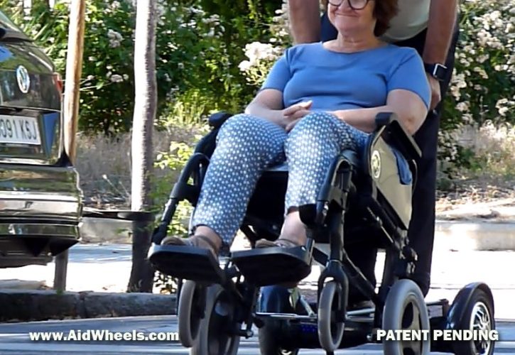 Silla de ruedas y hoverboard: Ayudas a la movilidad